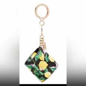 Victoria’s Secret Air Pod case/ keychain